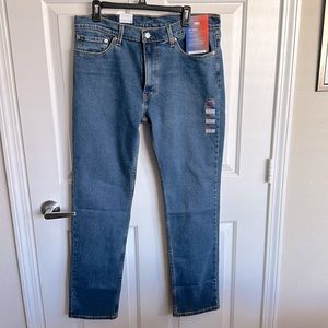 B9 Levis jeans